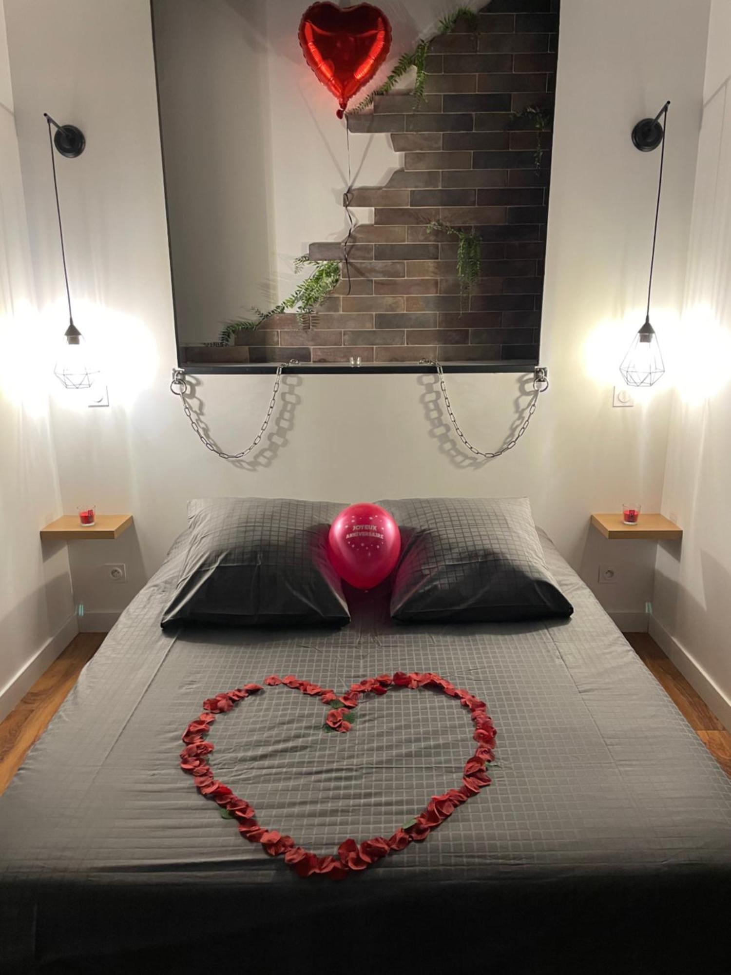 La Suite Grenoble Spa Jacuzzi Et Sauna Privatif エクステリア 写真