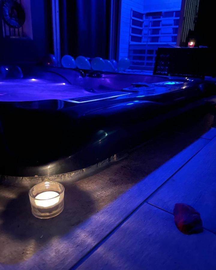 La Suite Grenoble Spa Jacuzzi Et Sauna Privatif エクステリア 写真